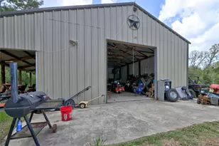 18135 N State Hwy 75, Willis, TX 77378 - Photo 30