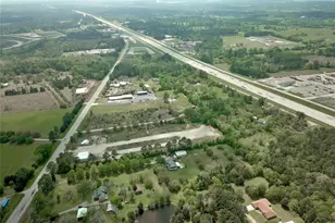 18135 N State Hwy 75, Willis, TX 77378 - Photo 34