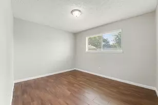 10210 Sagerock Dr, Houston, TX 77089 - Photo 14