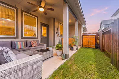 3104 Valley Peak Drive, Houston, TX 77063 - Photo 20