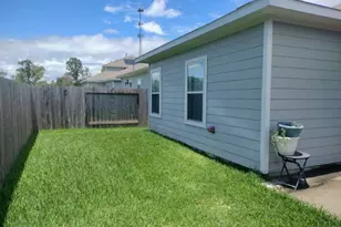 25392 Northpark Lake Dr, Porter, TX 77365 - Photo 4