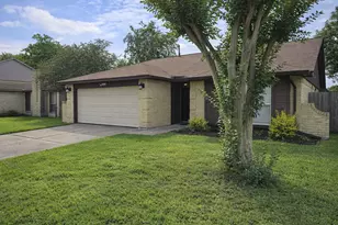 20039 Dawn Mist Dr, Humble, TX 77346 - Photo 2