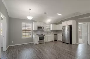 100 Shorewood Dr, Riverside, TX 77320 - Photo 8