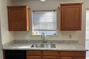 811 Spring Valley Ct, Sugar Land, TX 77479 - Photo 28