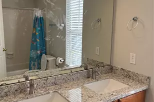 811 Spring Valley Ct, Sugar Land, TX 77479 - Photo 32