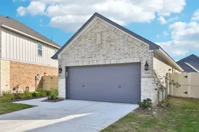 9450 Herons Preserve, Conroe, TX 77385 - Photo 2