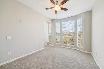 5353 Memorial Drive #3008, Houston, TX 77007 - Photo 4