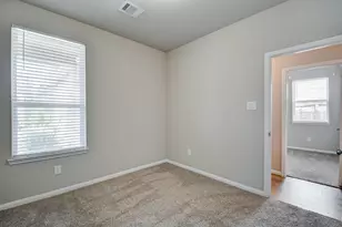 18572 Meadow Point Ln, Conroe, TX 77316 - Photo 20