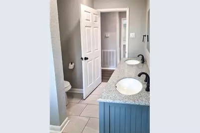 613 Magnolia, Lake Jackson, TX 77566 - Photo 20