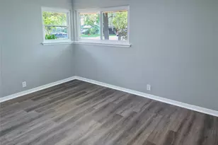 613 Magnolia, Lake Jackson, TX 77566 - Photo 18