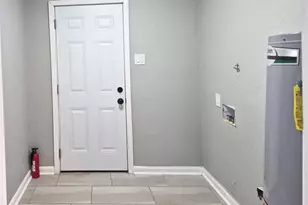 613 Magnolia, Lake Jackson, TX 77566 - Photo 22