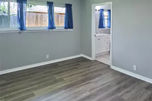 613 Magnolia, Lake Jackson, TX 77566 - Photo 12