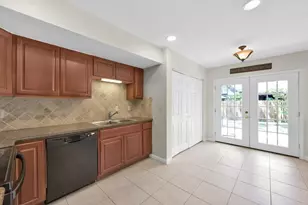 10902 Auger Pl, The Woodlands, TX 77380 - Photo 6