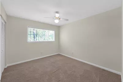 10902 Auger Place, The Woodlands, TX 77380 - Photo 14