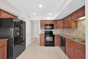 10902 Auger Pl, The Woodlands, TX 77380 - Photo 8