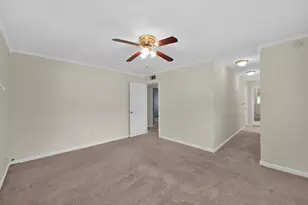 10902 Auger Pl, The Woodlands, TX 77380 - Photo 18