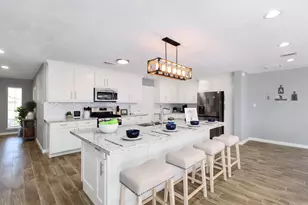 4722 Northrup Dr, Houston, TX 77092 - Photo 2