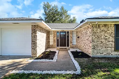 4722 Northrup Drive, Houston, TX 77092 - Photo 18