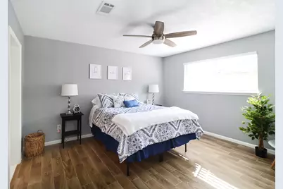 4722 Northrup Drive, Houston, TX 77092 - Photo 10