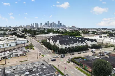 4041 Leeland Street, Houston, TX 77023 - Photo 16