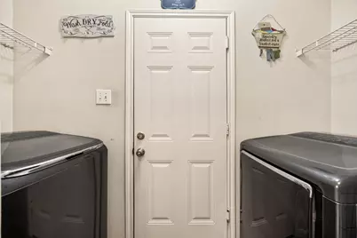 1835 Creegan Park Court, Houston, TX 77047 - Photo 24