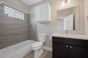 765 Grove St, Houston, TX 77020 - Photo 18