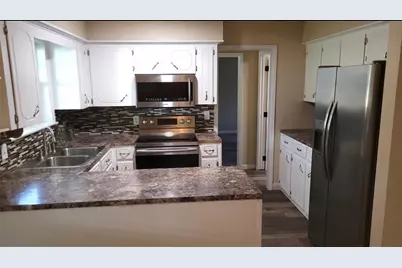 206 Valley Lane, Crockett, TX 75835 - Photo 6