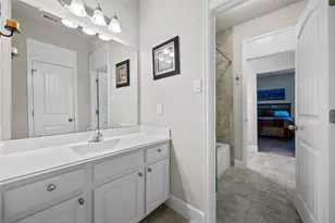 9823 Oaklawn Dr, Mont Belvieu, TX 77523 - Photo 28