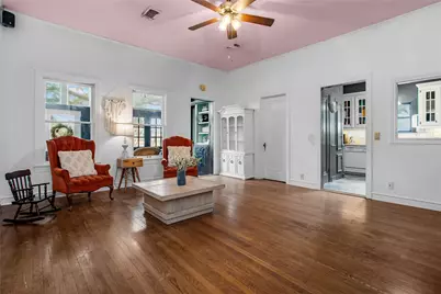 706 E Main Street, Madisonville, TX 77864 - Photo 14