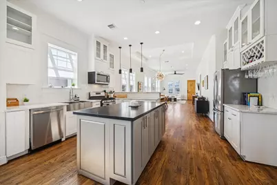 304 Walton Street, Houston, TX 77009 - Photo 8