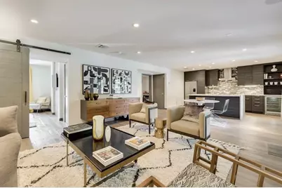 1410 Hyde Park Boulevard #101, Houston, TX 77006 - Photo 2