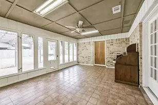 410 Riverside Dr, Alvin, TX 77511 - Photo 16