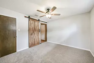 410 Riverside Dr, Alvin, TX 77511 - Photo 24