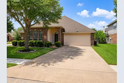 5817 Village Grove Drive, Pearland, TX 77581 - Photo 1