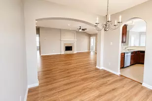 5817 Village Grove Dr, Pearland, TX 77581 - Photo 14