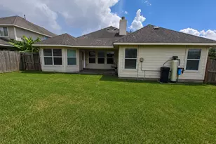 5817 Village Grove Dr, Pearland, TX 77581 - Photo 44