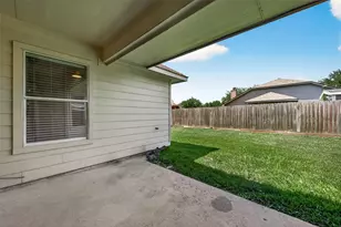 5817 Village Grove Dr, Pearland, TX 77581 - Photo 42