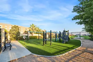 13704 Jeffrey Pne Ln, Houston, TX 77077 - Photo 32