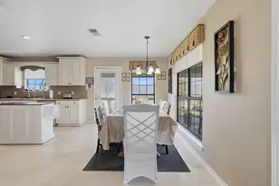 360 S Lakeside Dr, Huntsville, TX 77320 - Photo 18