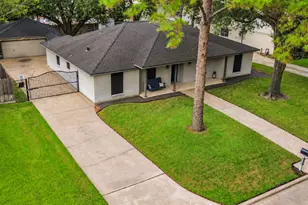 18010 Heaton Dr, Houston, TX 77084 - Photo 2