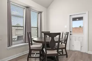 13126 Chateau Landing Dr, Texas City, TX 77568 - Photo 10