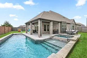 13126 Chateau Landing Dr, Texas City, TX 77568 - Photo 34