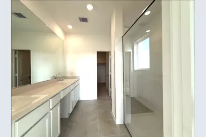 1370 S Shepard Drive, Dayton, TX 77535 - Photo 12