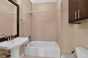 205 Riley Ln, Houston, TX 77003 - Photo 18