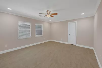 2910 Norwich Street, Pearland, TX 77584 - Photo 12