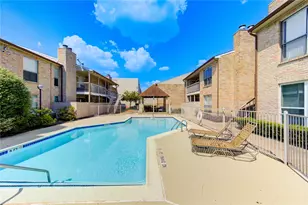 2120 Wilcrest Dr, Houston, TX 77042 - Photo 26