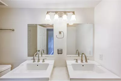 2120 Wilcrest Drive #226, Houston, TX 77042 - Photo 22