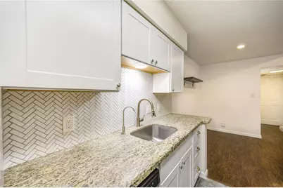 2120 Wilcrest Drive #226, Houston, TX 77042 - Photo 8
