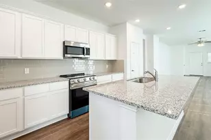 821 Stoney Pt Ln, Dayton, TX 77535 - Photo 4