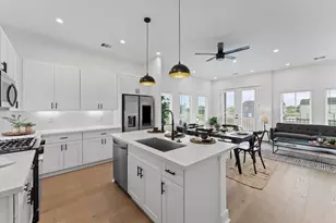 3002 Jensen Spgs Ln, Houston, TX 77026 - Photo 14